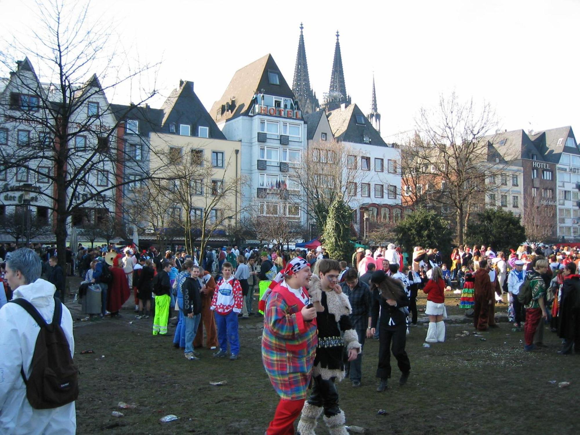 Hotel Roemerhafen Koln Bagian luar foto