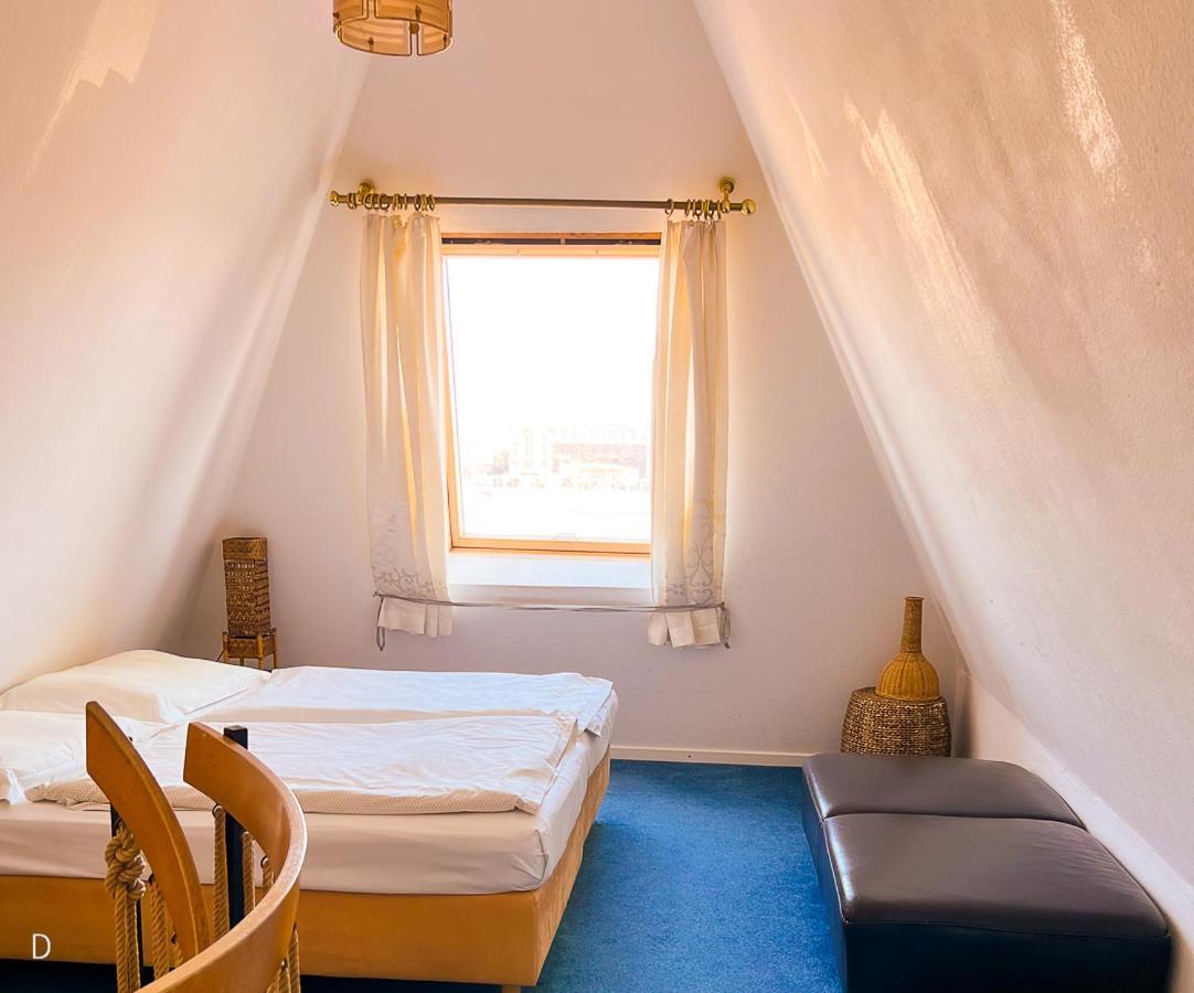 Hotel Roemerhafen Koln Bagian luar foto